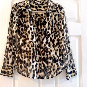 Guess sheer buttons down blouse